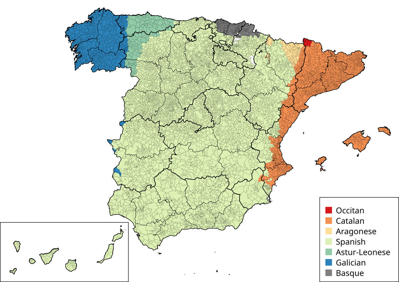 Map of Spain showing regions by predominant languages